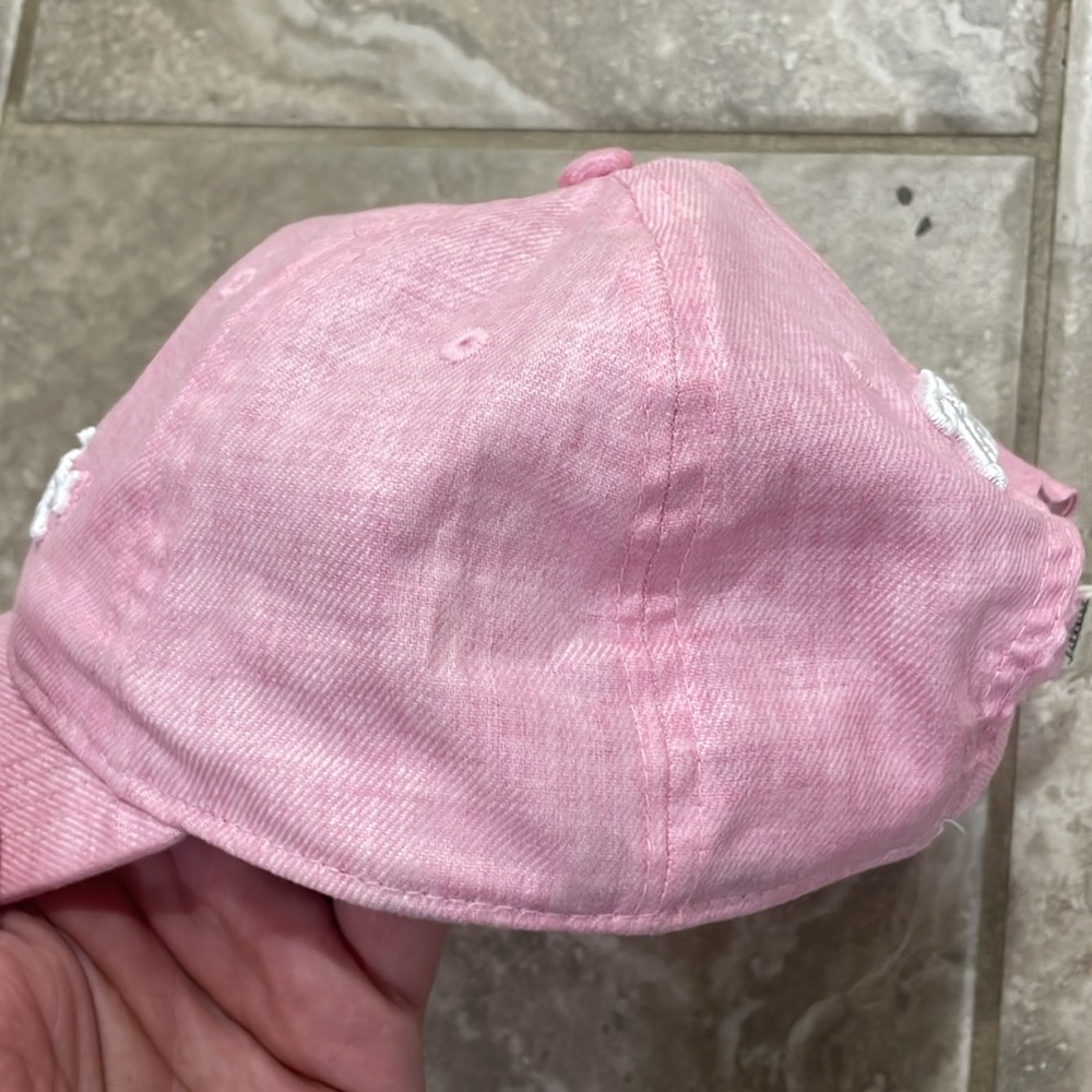 Titleist Cap Hat Women's Golf Pink Ribbon Pink Strapback - Picture 3 of 9